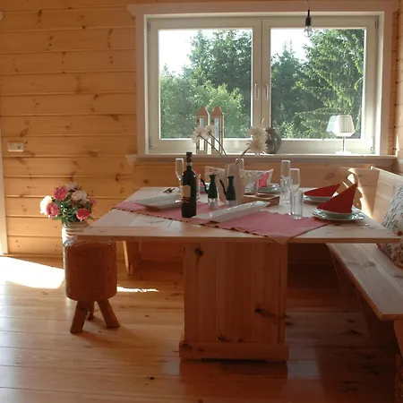 In Kuestelberg Near Slope, Cleaning Included Hébergement de vacances Medebach